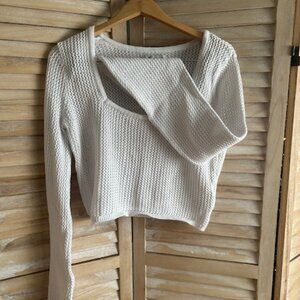 Hollister Open-Knit Sweater – White, Size XL, Box Neckline, Great Condition
